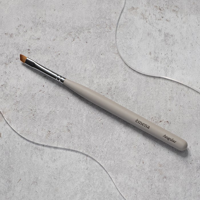 エメナ ジェルブラシ　Angular